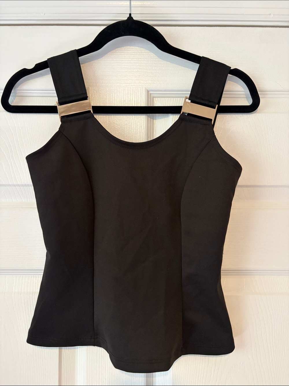 Minette Women’s Tank Top with Metallic Accent Buckles size small